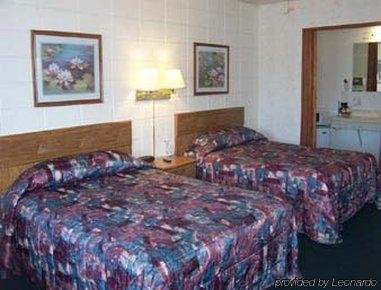 Knights Inn Fort Madison Zimmer foto